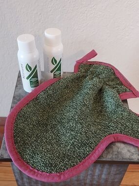 Norwex Fresh Produce Wash With Vegetable Scrub Mitt